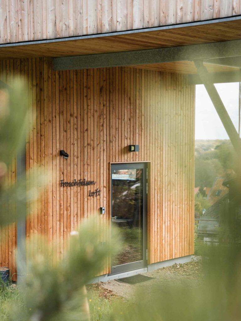 Baumhaus im Harz aus Holz