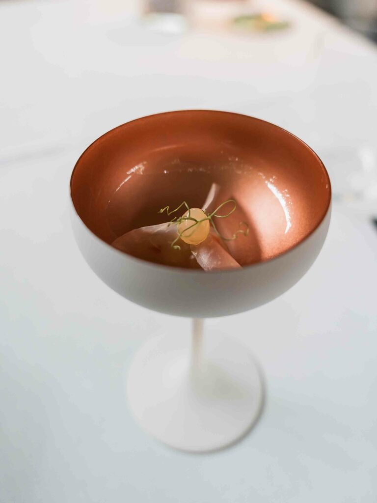 Kleiner Gruß aus der Küche beim Bio Fine Dining in Karlsruhe