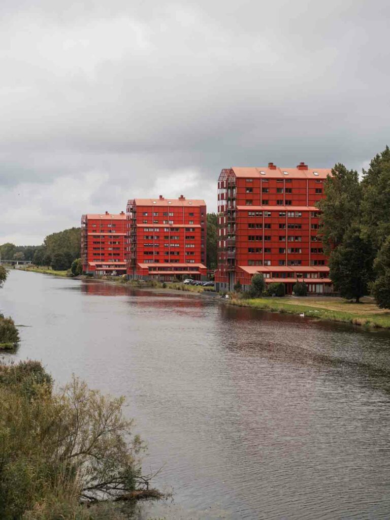 Die roten Häuser in Almere